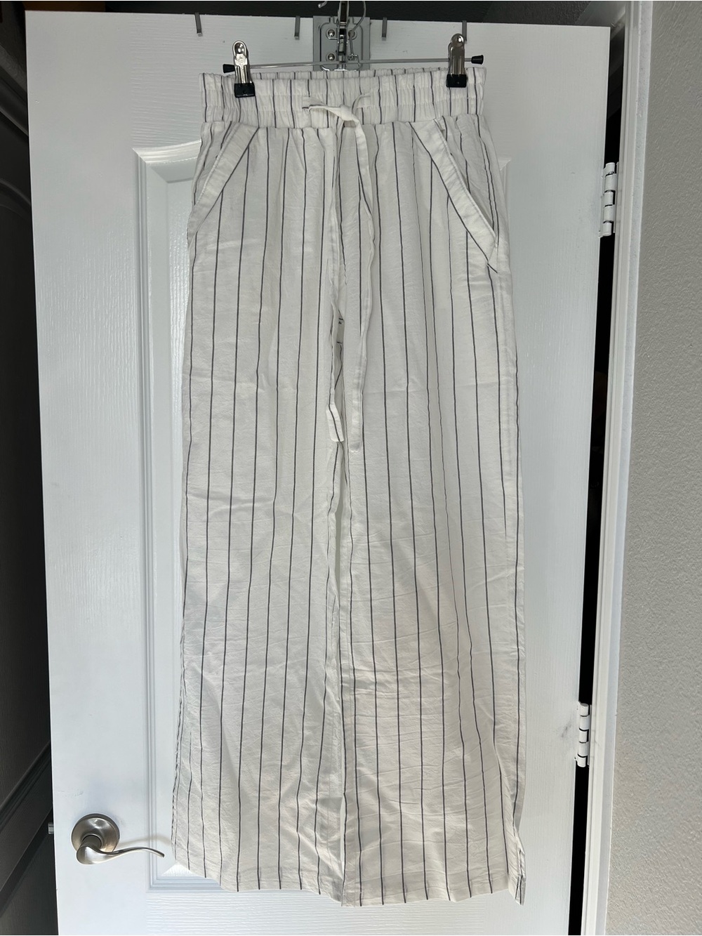 Sienna Sky White and Black Pinstripe Drawstring Wide-Leg Pants NWT